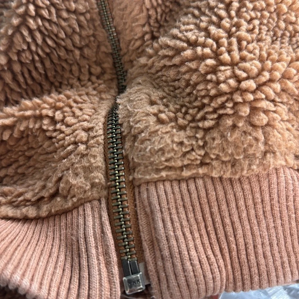 GAP Kids Large Camel Color Sherpa Style Zip Up Jacket